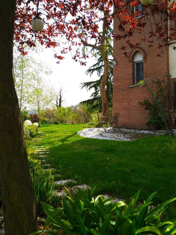 Villa Torre Zisa Teramo Bagian luar foto